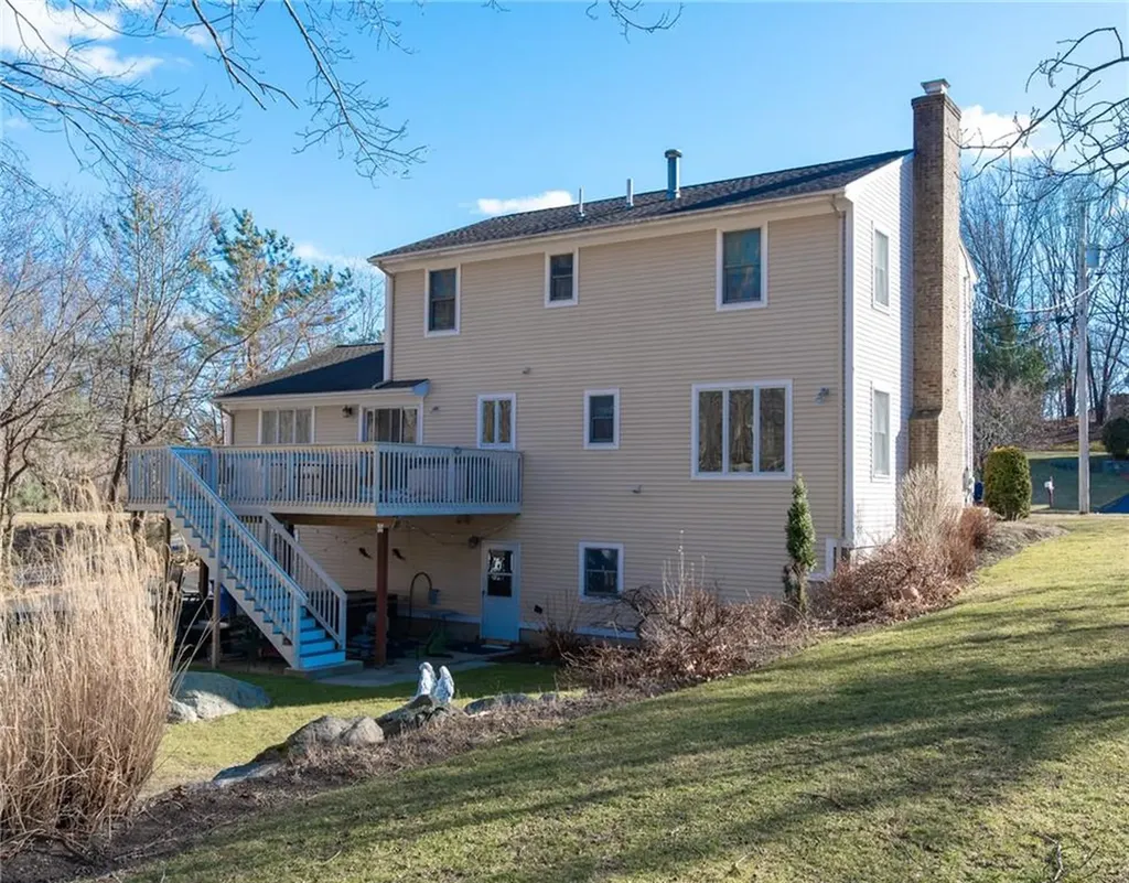 35 Mark Drive Lincoln RI 02865