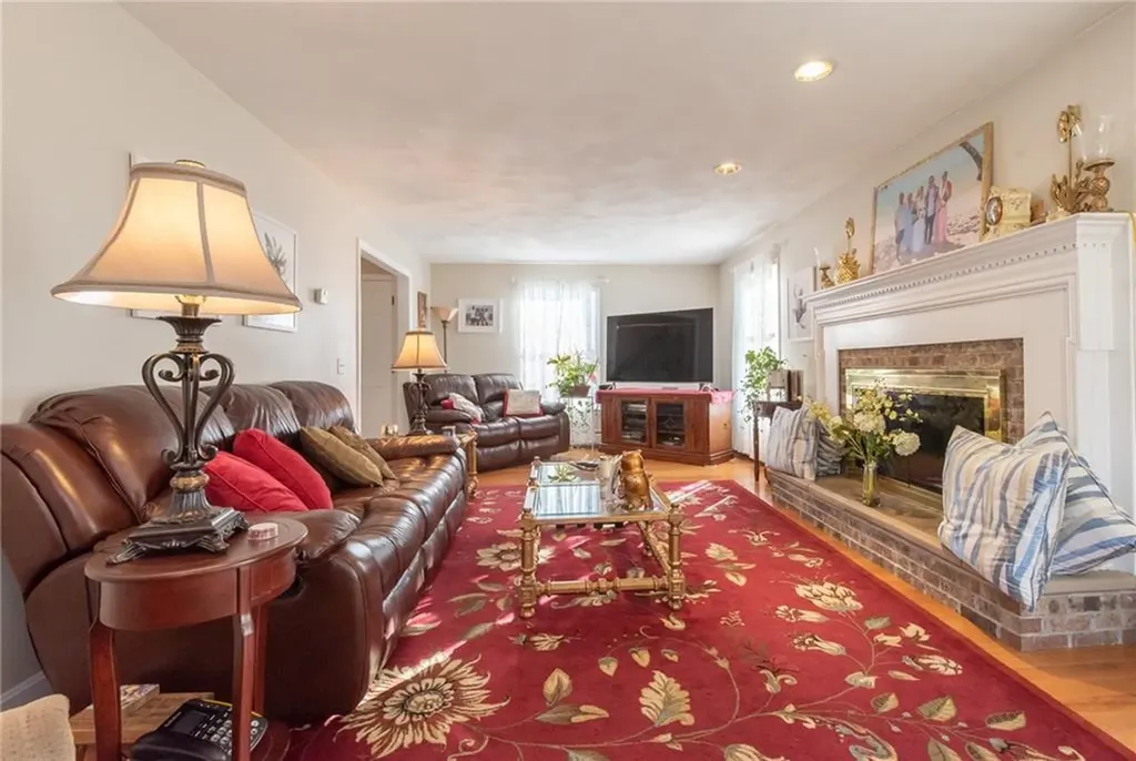 35 Mark Drive Lincoln RI 02865