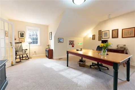 14 Clifton Road Bristol RI 02809