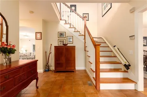 14 Clifton Road Bristol RI 02809