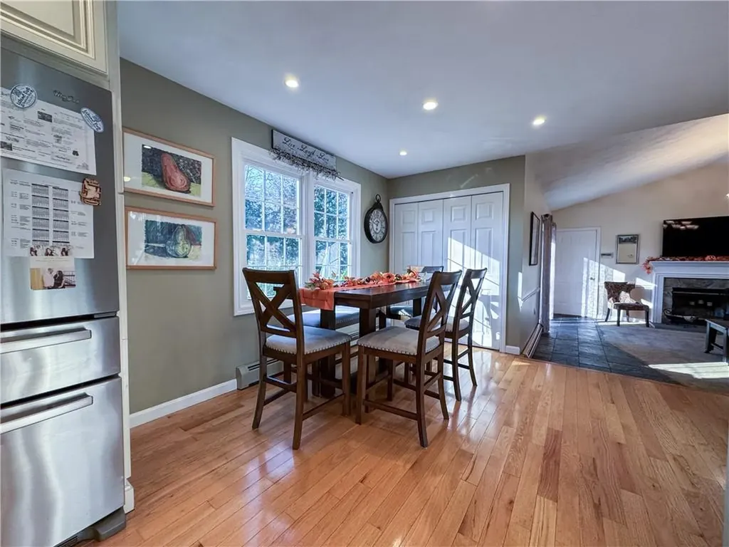 3 Pheasant Hill Lane Cranston RI 02921