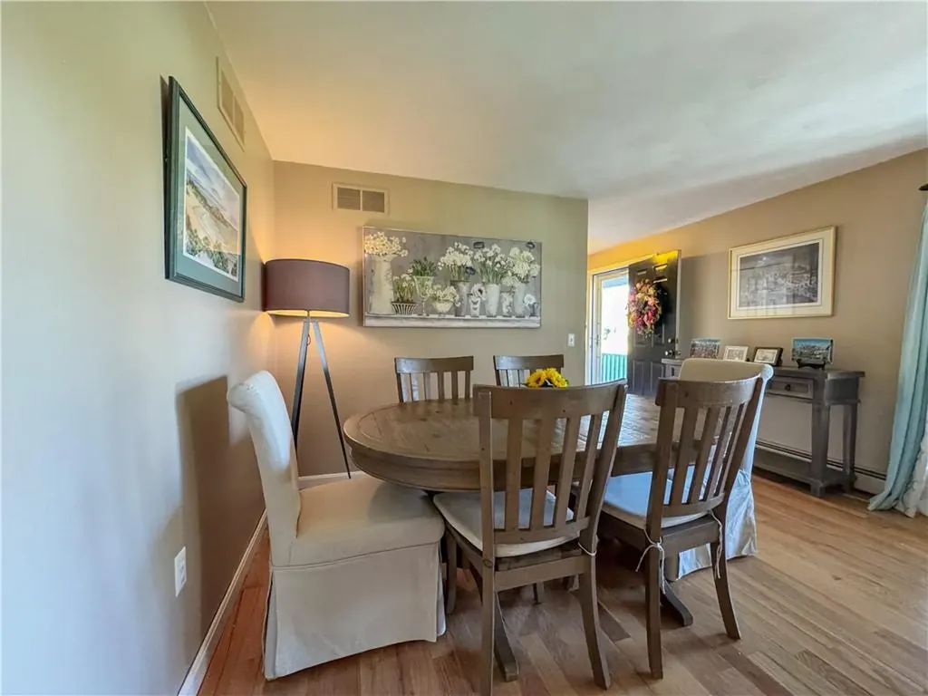 3 Pheasant Hill Lane Cranston RI 02921