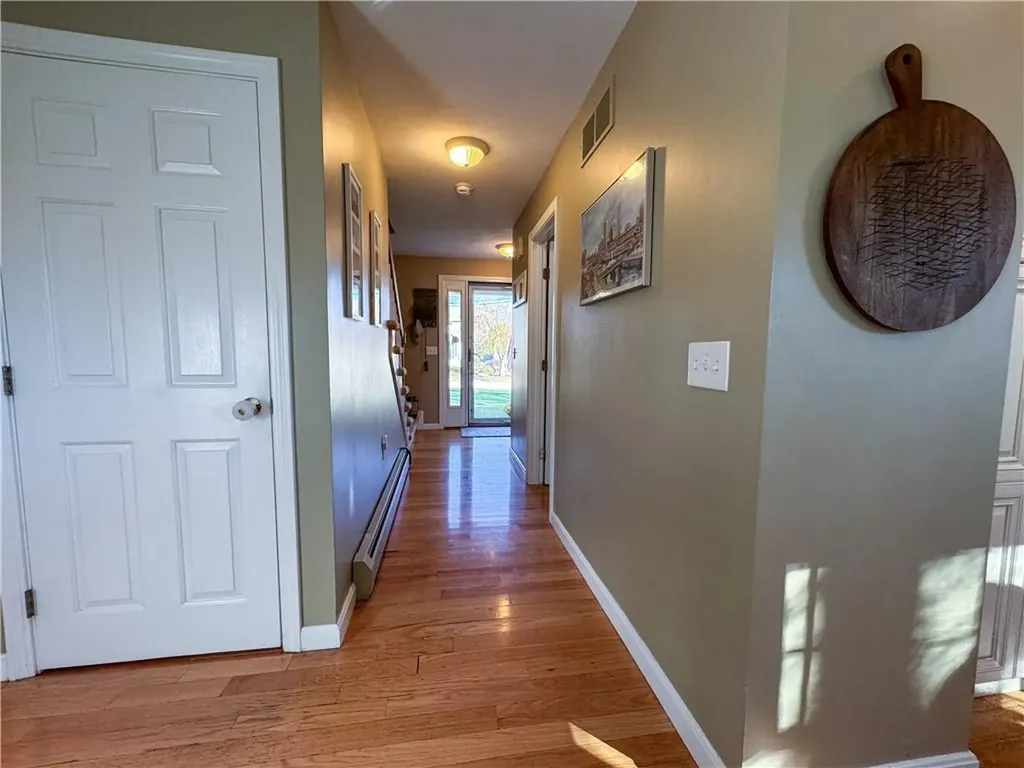3 Pheasant Hill Lane Cranston RI 02921