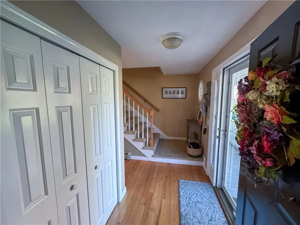 3 Pheasant Hill Lane Cranston RI 02921