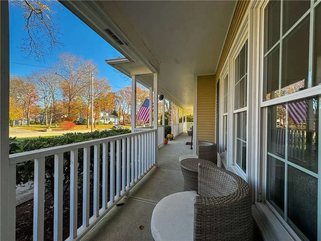 3 Pheasant Hill Lane Cranston RI 02921