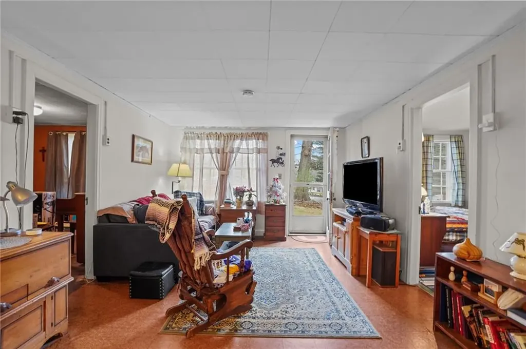 19 Leigh Road Cumberland RI 02864