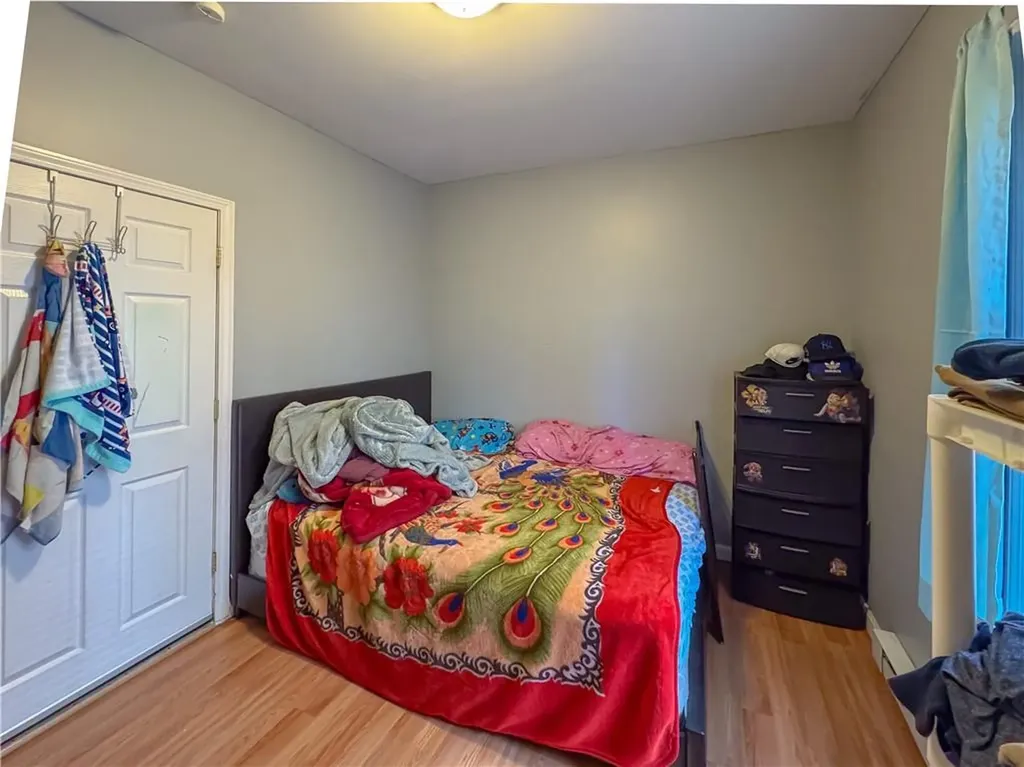17 Pekin Street Providence RI 02908