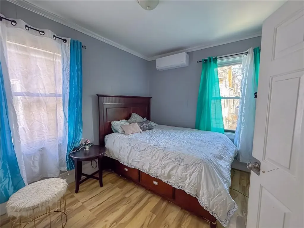 17 Pekin Street Providence RI 02908