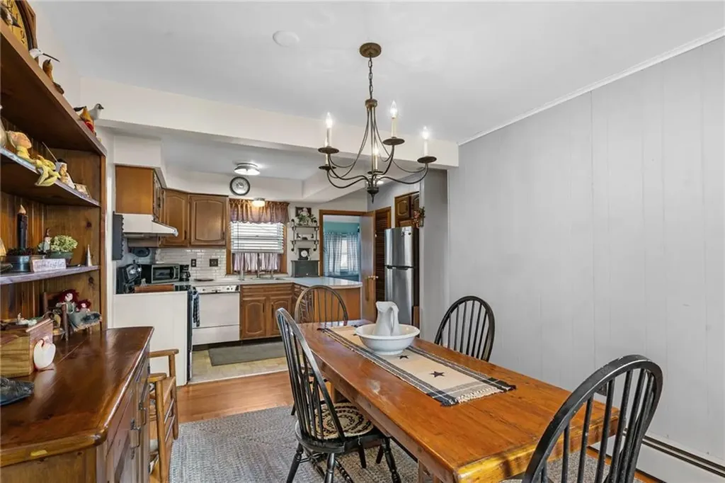 170 Bloomfield Street Pawtucket RI 02861