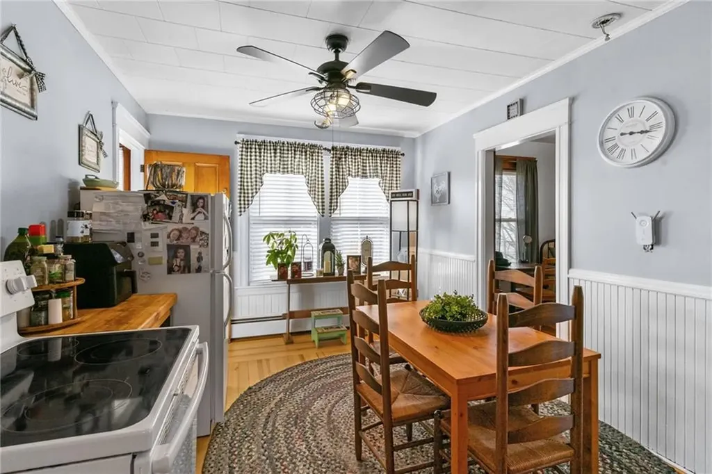 170 Bloomfield Street Pawtucket RI 02861