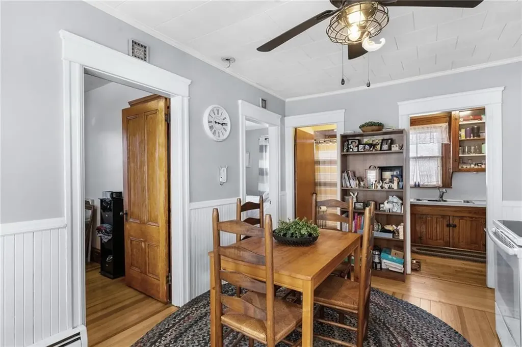 170 Bloomfield Street Pawtucket RI 02861