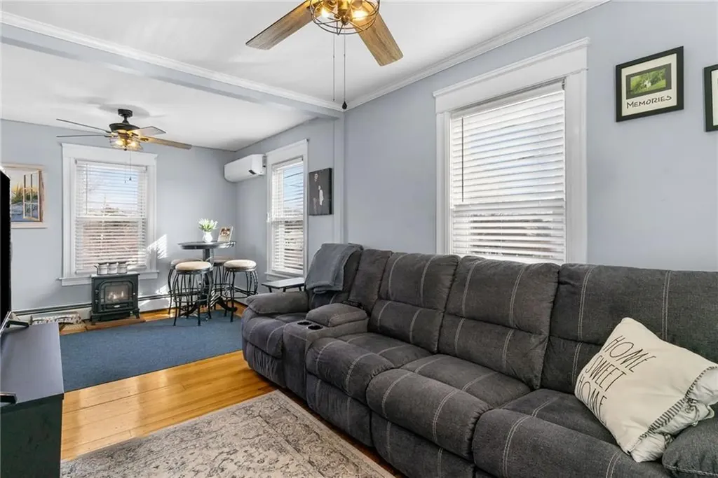 170 Bloomfield Street Pawtucket RI 02861
