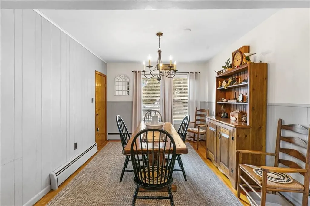 170 Bloomfield Street Pawtucket RI 02861