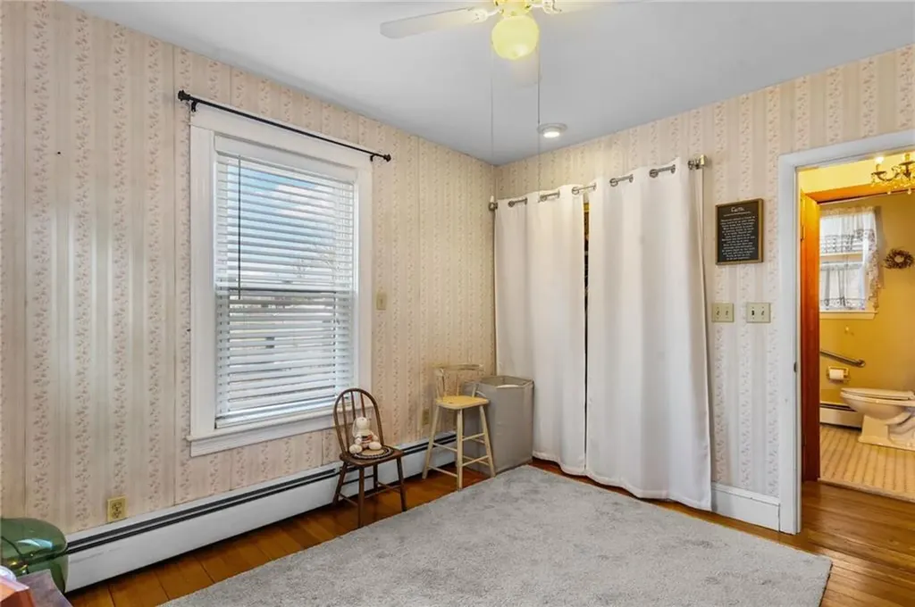 170 Bloomfield Street Pawtucket RI 02861