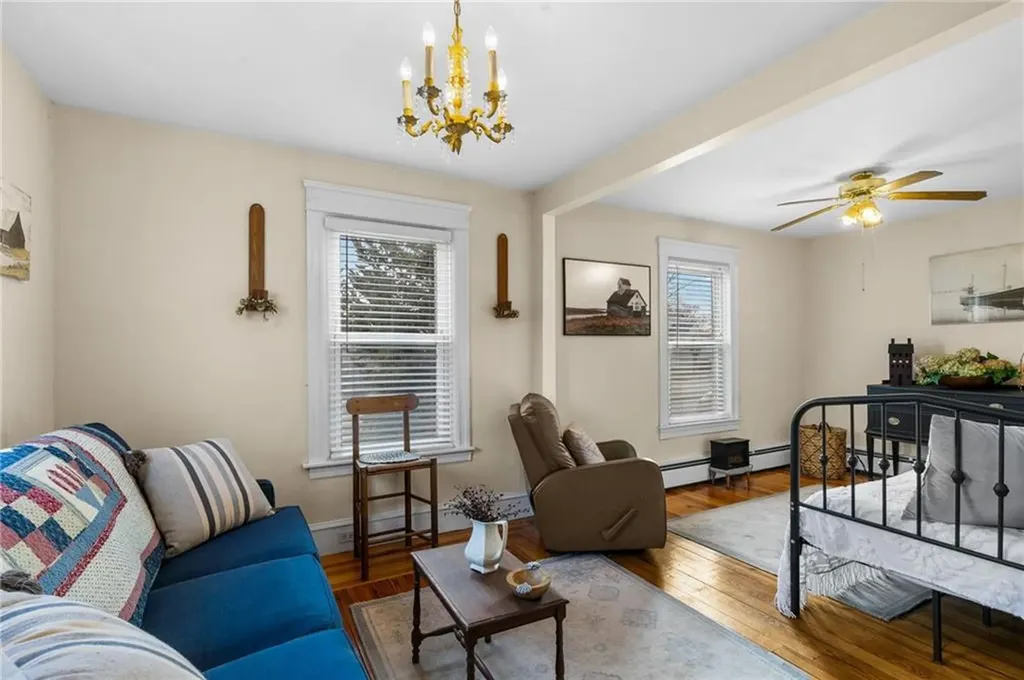 170 Bloomfield Street Pawtucket RI 02861