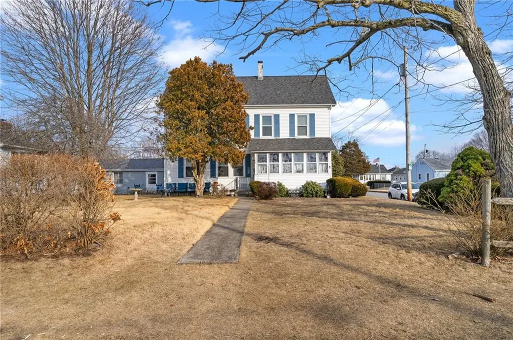 170 Bloomfield Street Pawtucket RI 02861