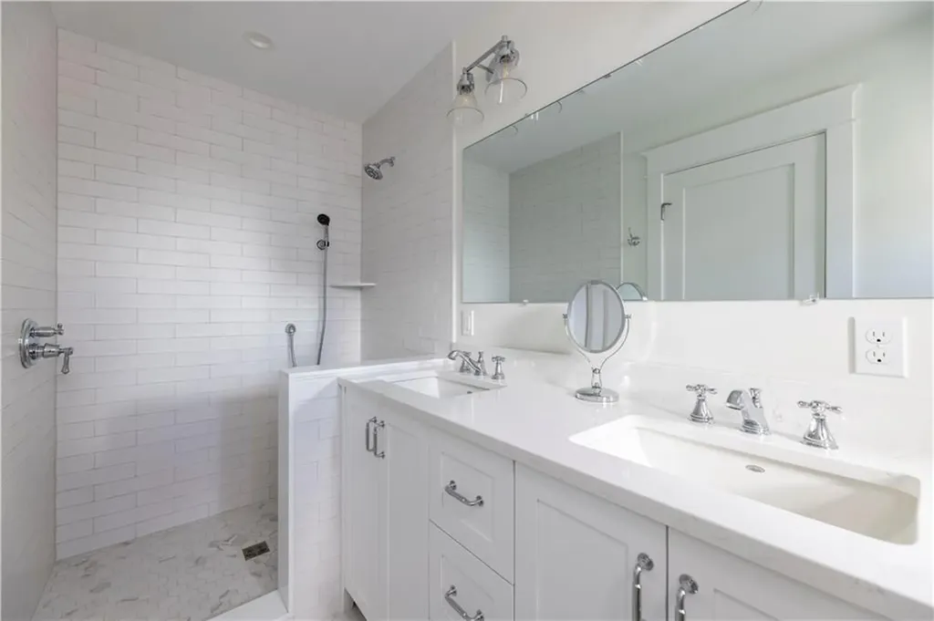 808 West Beach Road Charlestown RI 02813