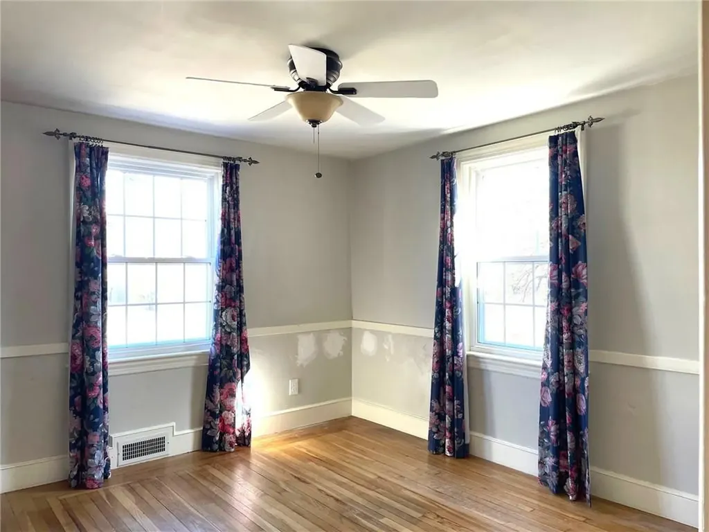 61 Mystic Drive Warwick RI 02889