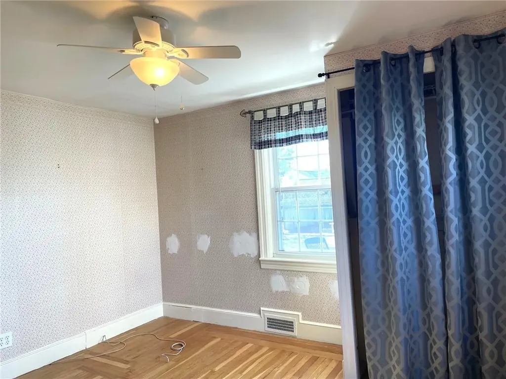 61 Mystic Drive Warwick RI 02889