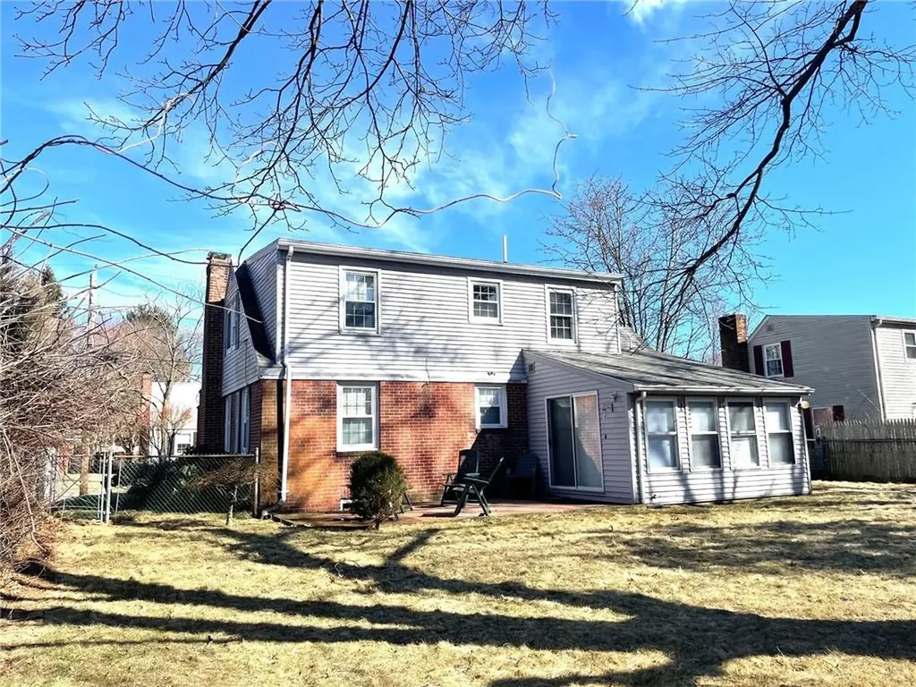 61 Mystic Drive Warwick RI 02889