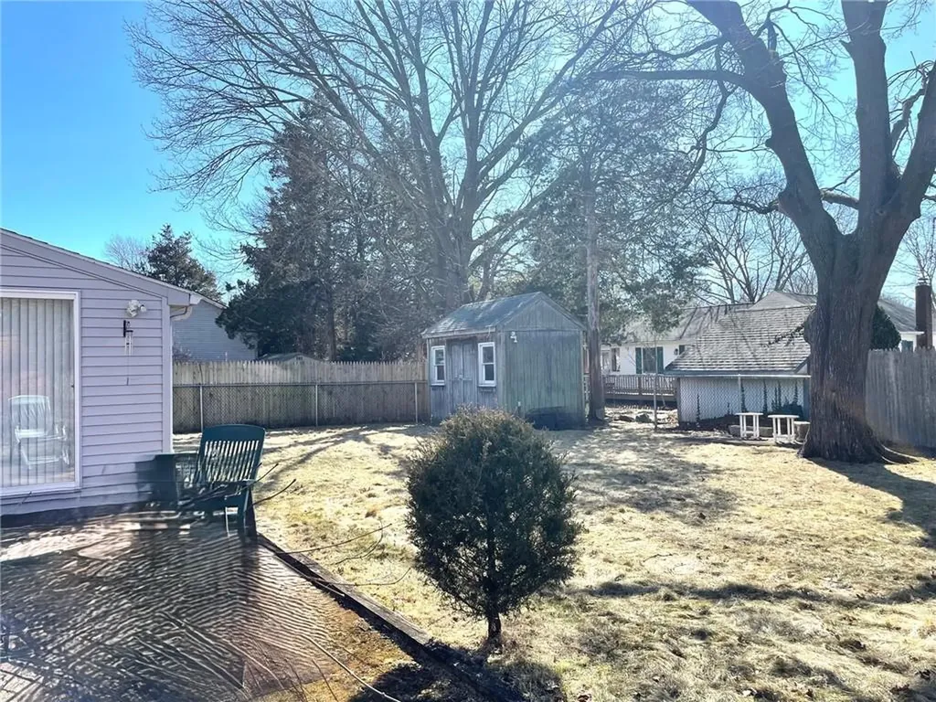61 Mystic Drive Warwick RI 02889