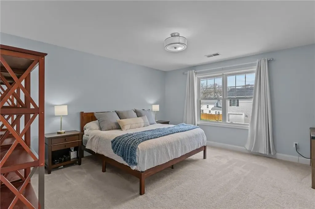 52 Guild Avenue Warwick RI 02889