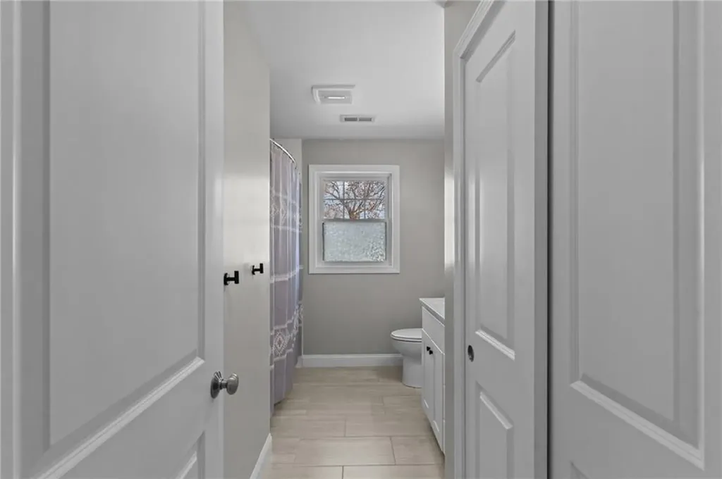 52 Guild Avenue Warwick RI 02889