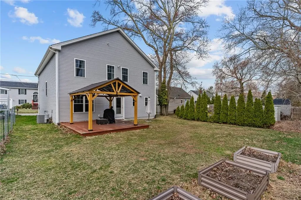 52 Guild Avenue Warwick RI 02889