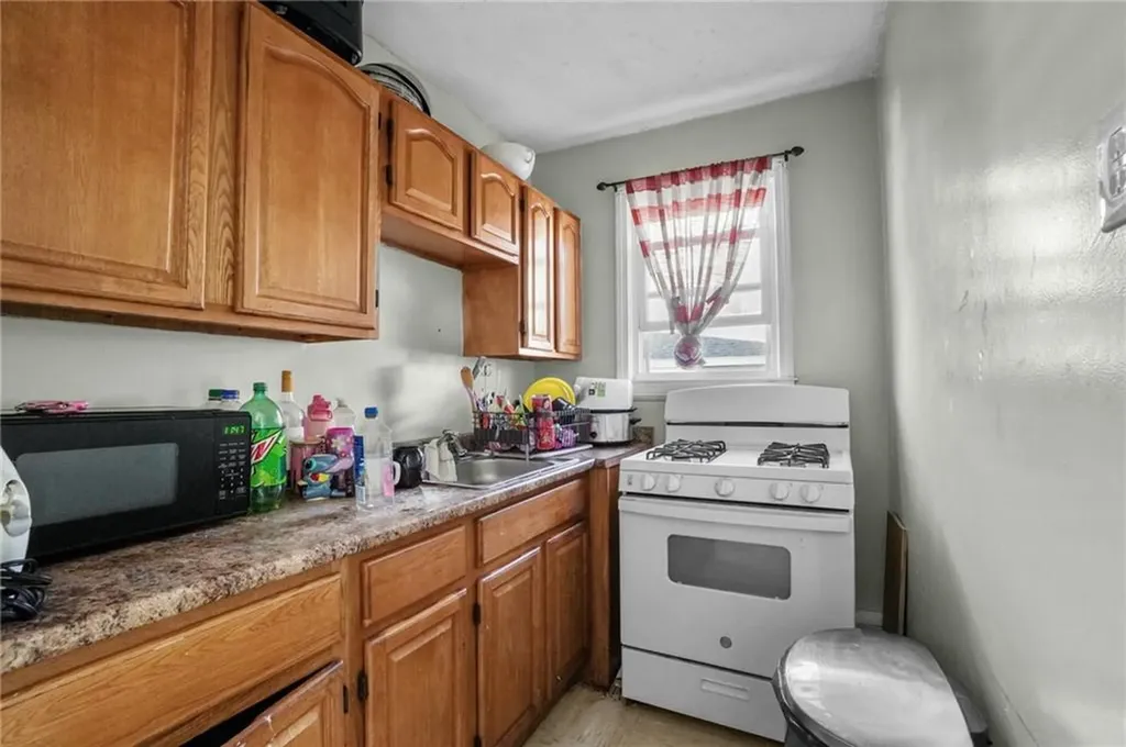 151 Camden Avenue Providence RI 02908
