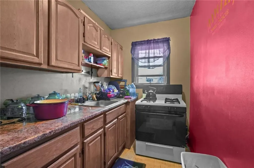 151 Camden Avenue Providence RI 02908