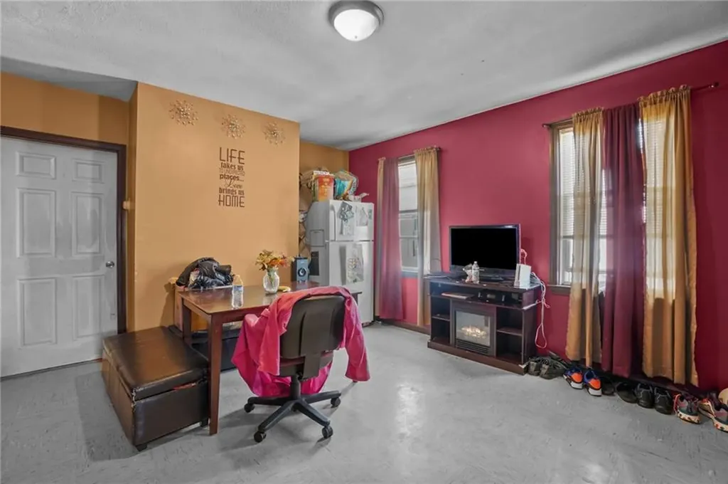 151 Camden Avenue Providence RI 02908