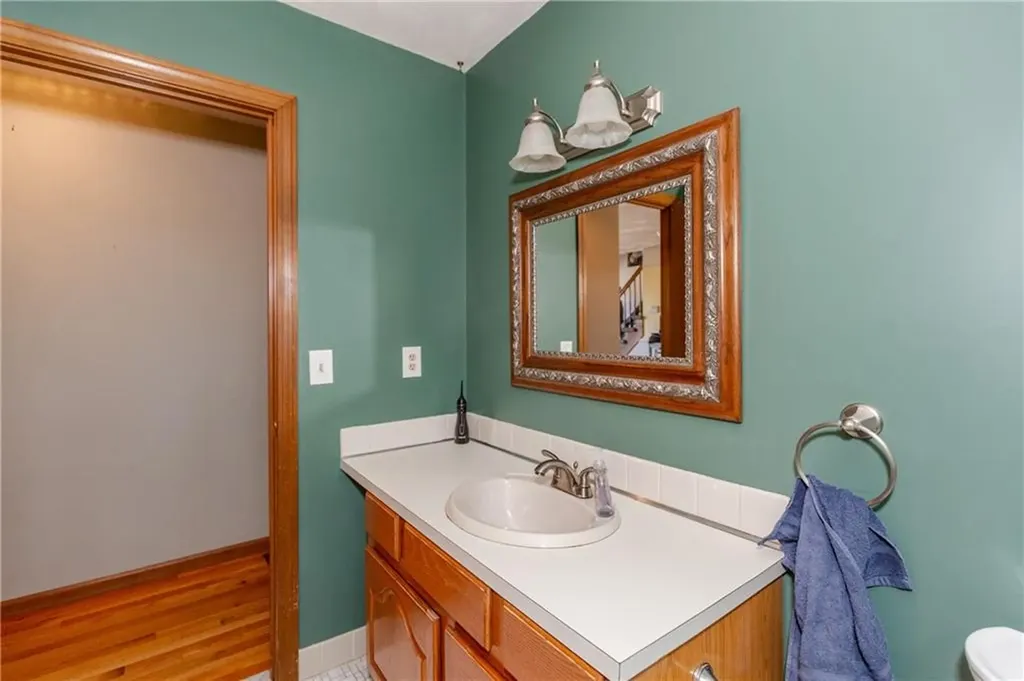 4 Robert Circle Johnston RI 02919