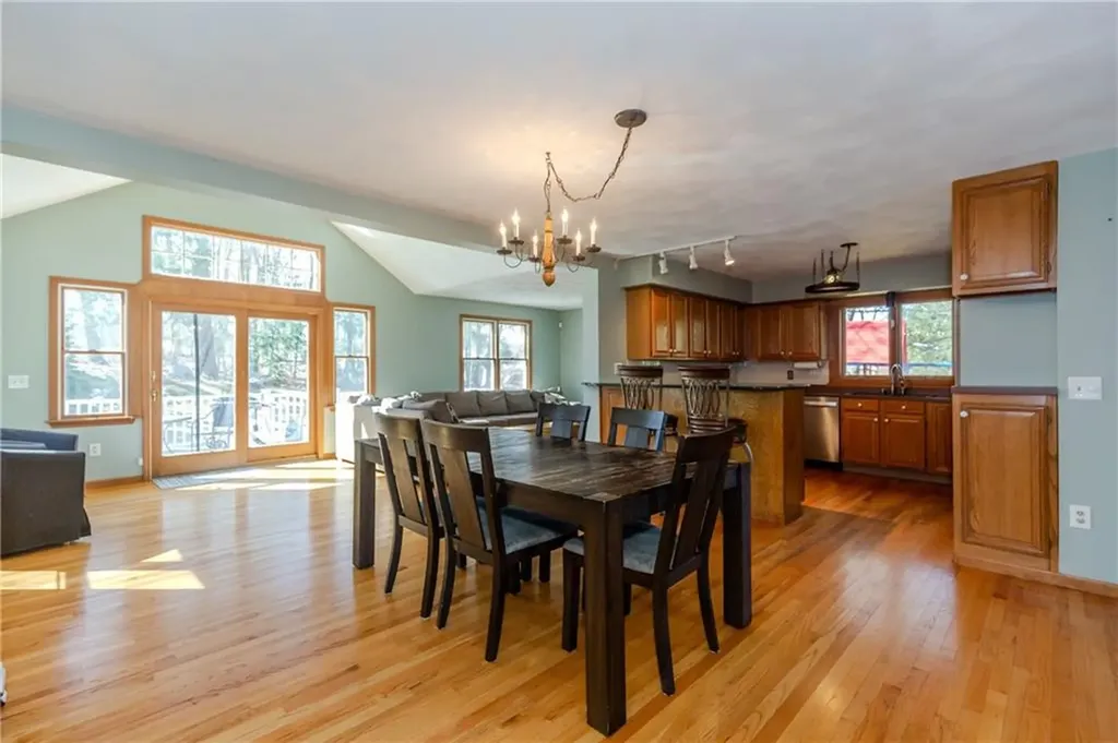 4 Robert Circle Johnston RI 02919