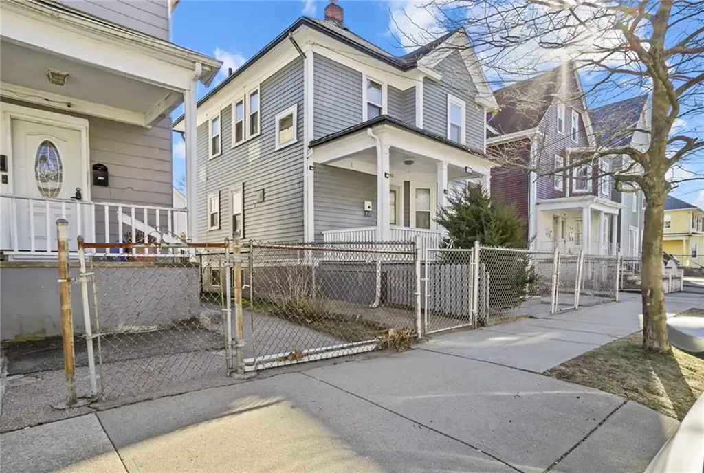 142 Indiana Avenue Providence RI 02905