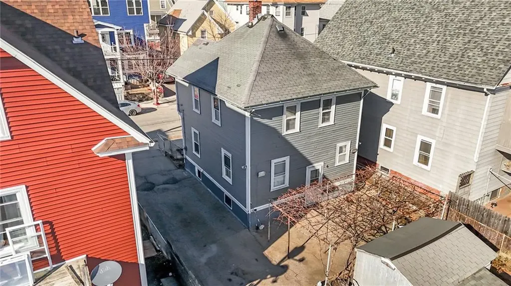 142 Indiana Avenue Providence RI 02905