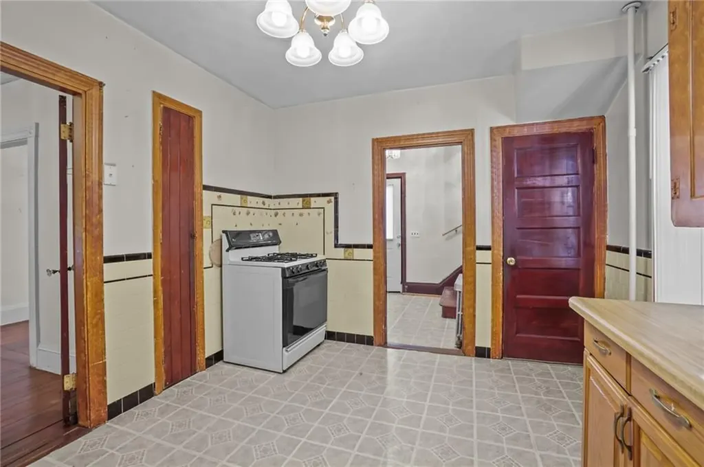 142 Indiana Avenue Providence RI 02905