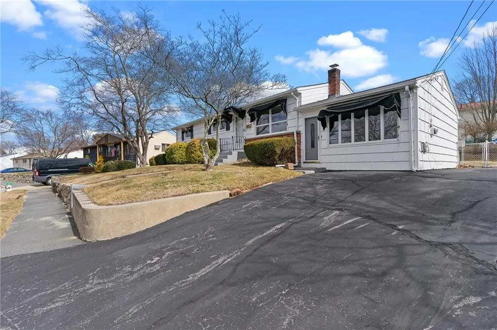 116 Stony Acre Drive Cranston RI 02920