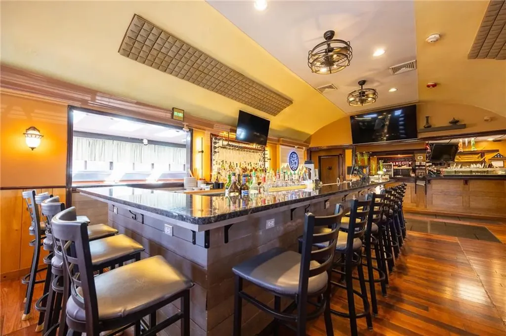 294 Waterman Avenue Smithfield RI 02917