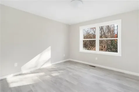 8 Fanning Place Hopkinton RI 02833