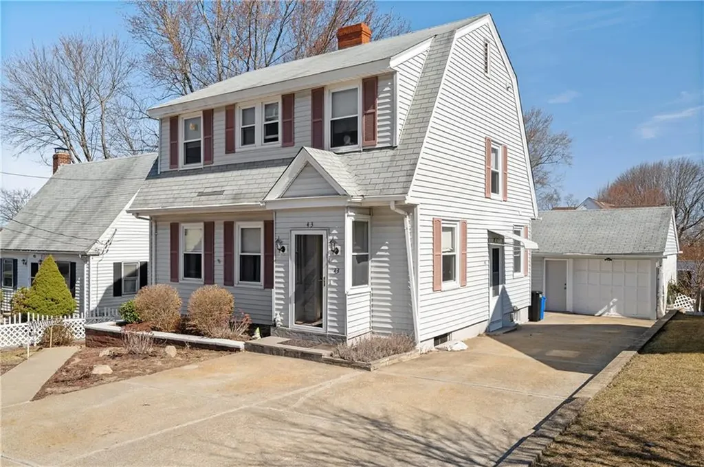 43 N Olney Street Johnston RI 02919
