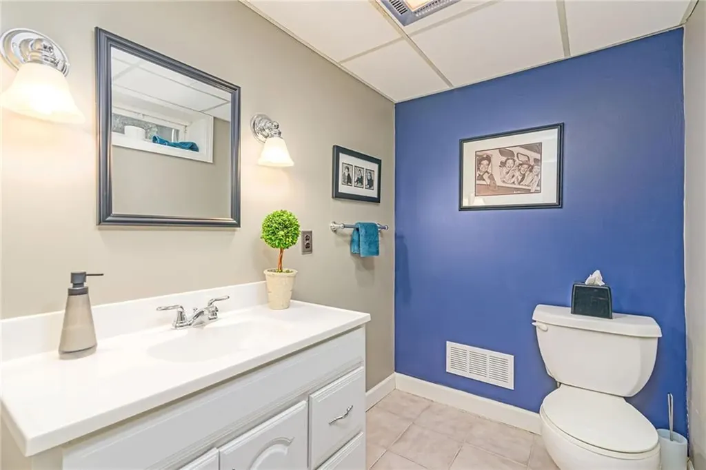 45 Surrey Drive Cranston RI 02920