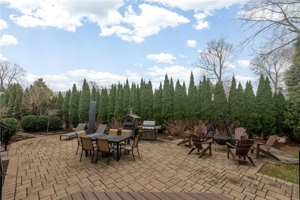 45 Surrey Drive Cranston RI 02920