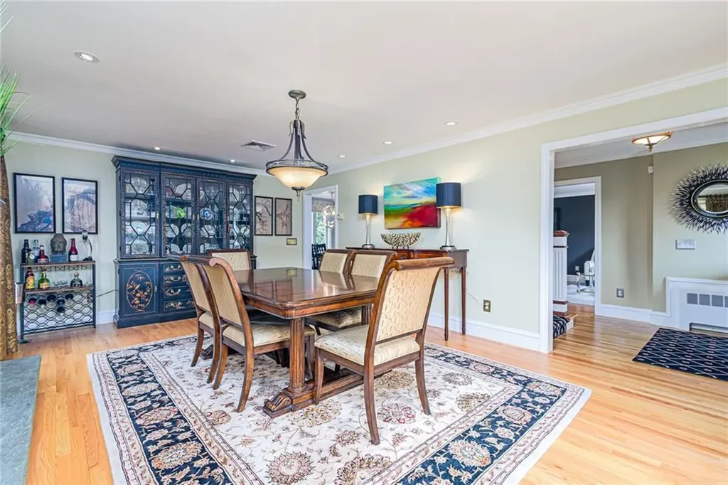 45 Surrey Drive Cranston RI 02920