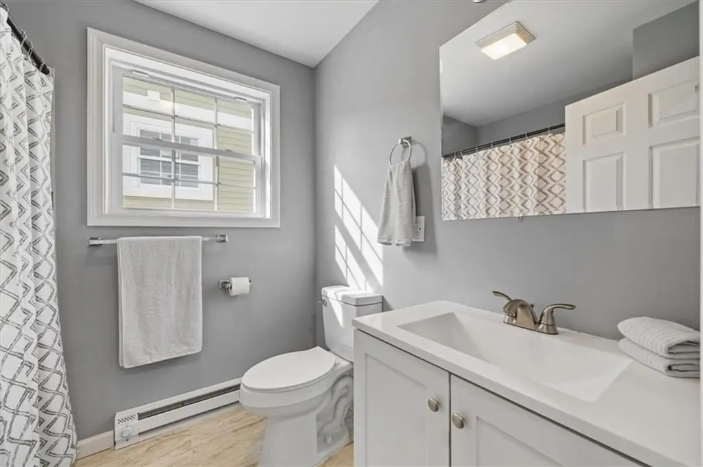 184 Oconnell Street Providence RI 02905