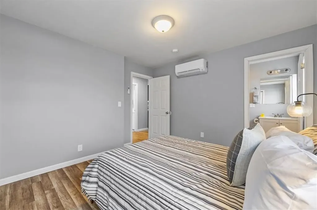184 Oconnell Street Providence RI 02905
