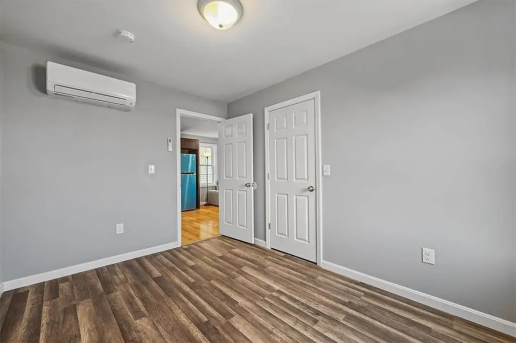 184 Oconnell Street Providence RI 02905