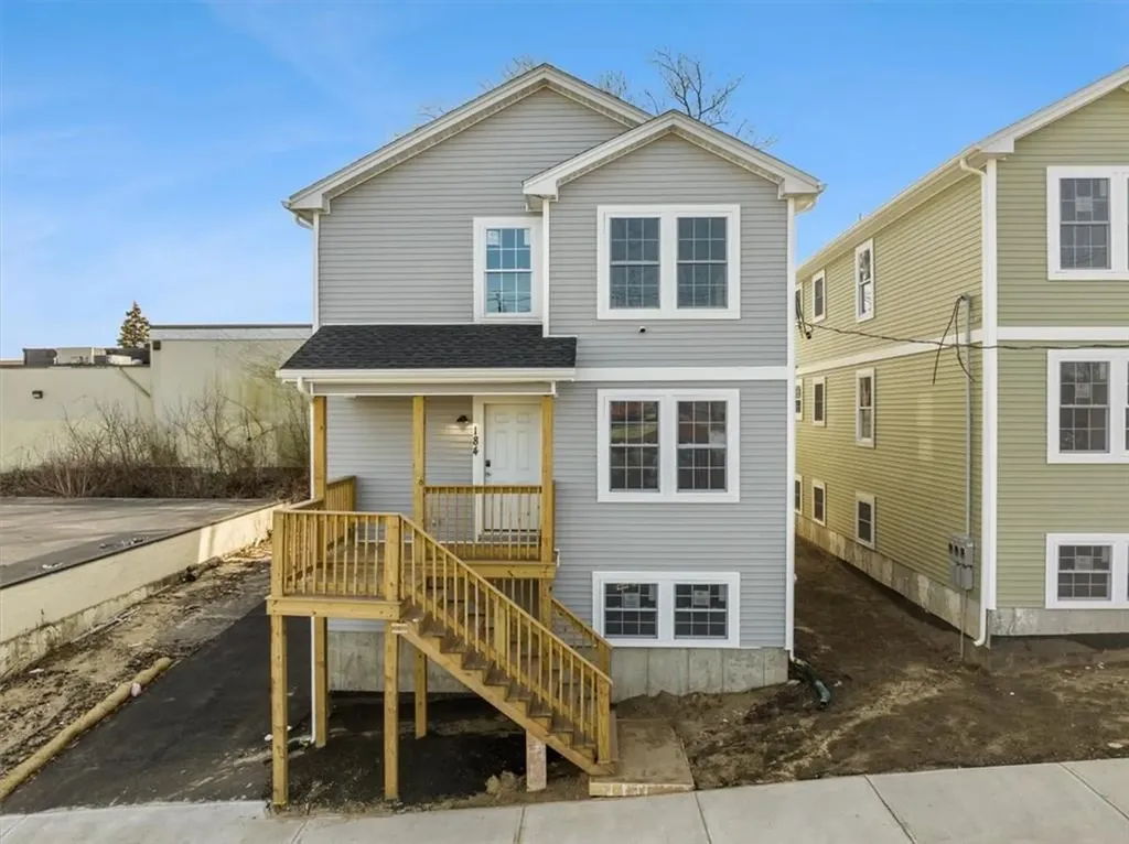 184 Oconnell Street Providence RI 02905