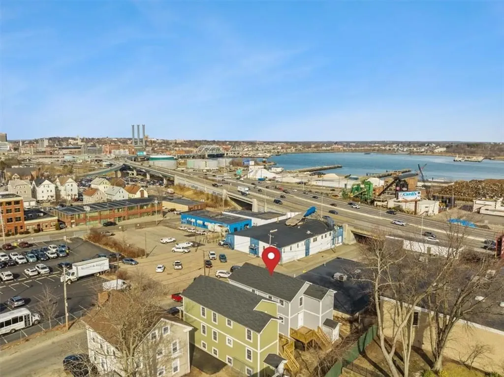 184 Oconnell Street Providence RI 02905