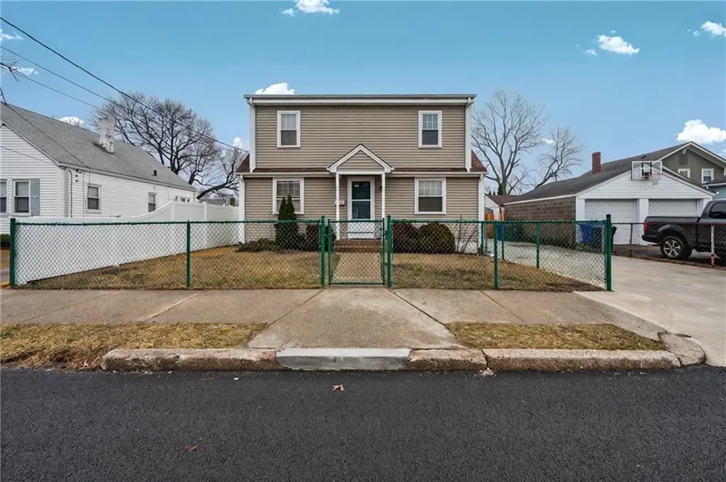 46 Corrente Avenue Pawtucket RI 02861