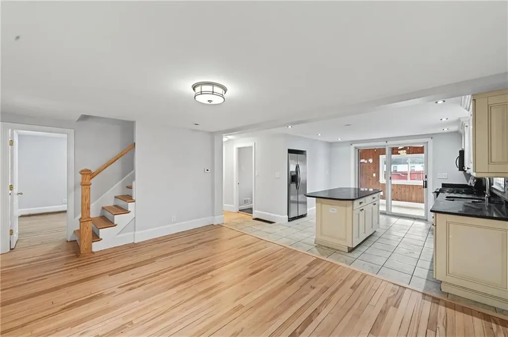 46 Corrente Avenue Pawtucket RI 02861
